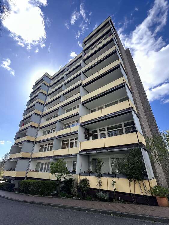 Thumbnail-Wohnung zum Kaufen in Bergisch Gladbach 154.900,00 € 67 m²