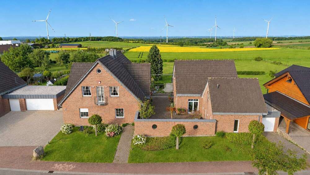 Thumbnail-Haus zum Kaufen in Nideggen 1.550.000,00 € 313.5 m²