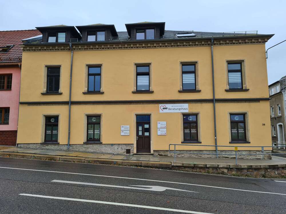 Thumbnail-Wohnung zum Mieten in Hohenstein-Ernstthal 295,00 € 54 m²