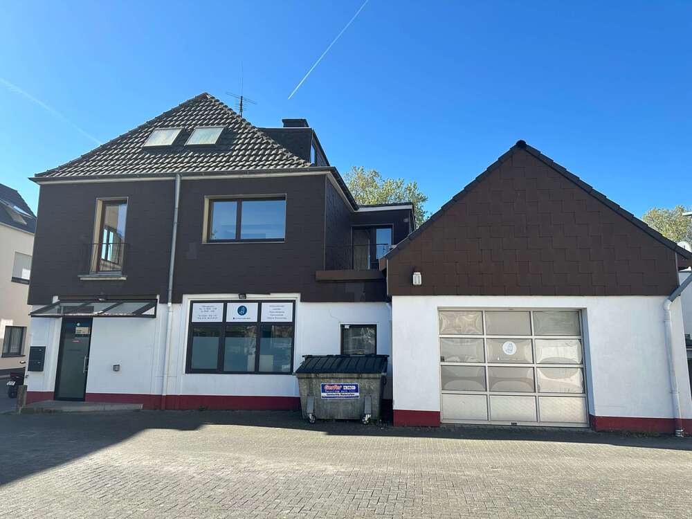 Thumbnail-Haus zum Kaufen in Köln 595.000,00 € 256 m²
