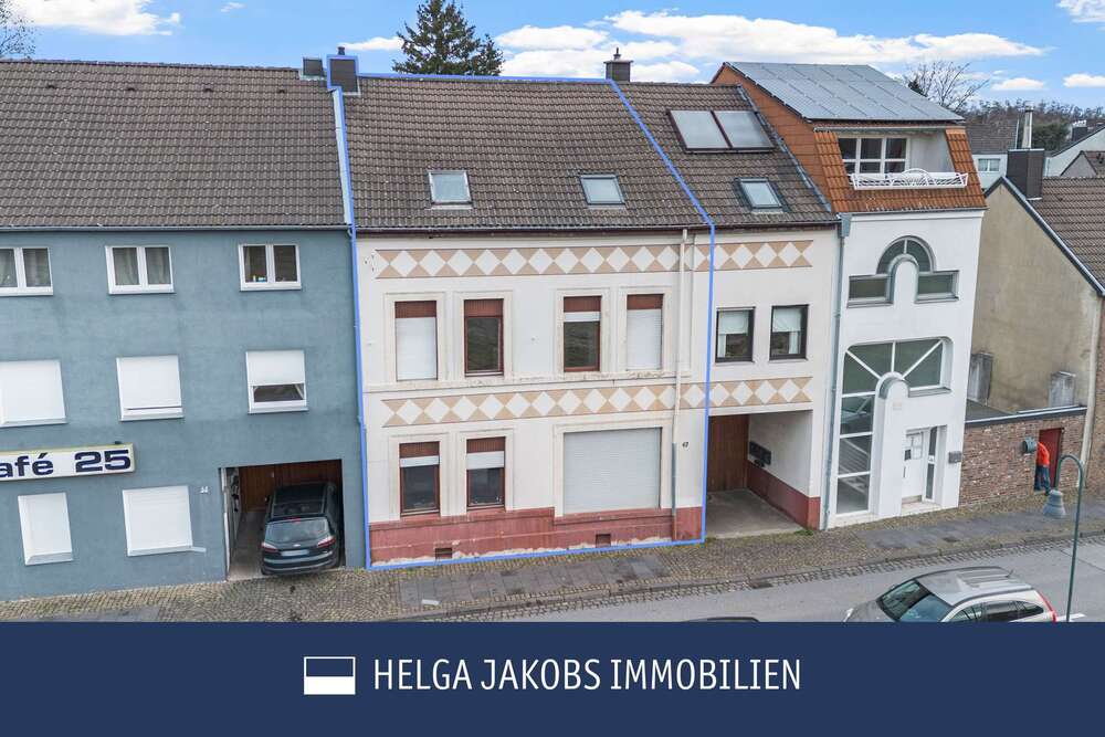 Thumbnail-Haus zum Kaufen in Eschweiler 240.000,00 € 289 m²