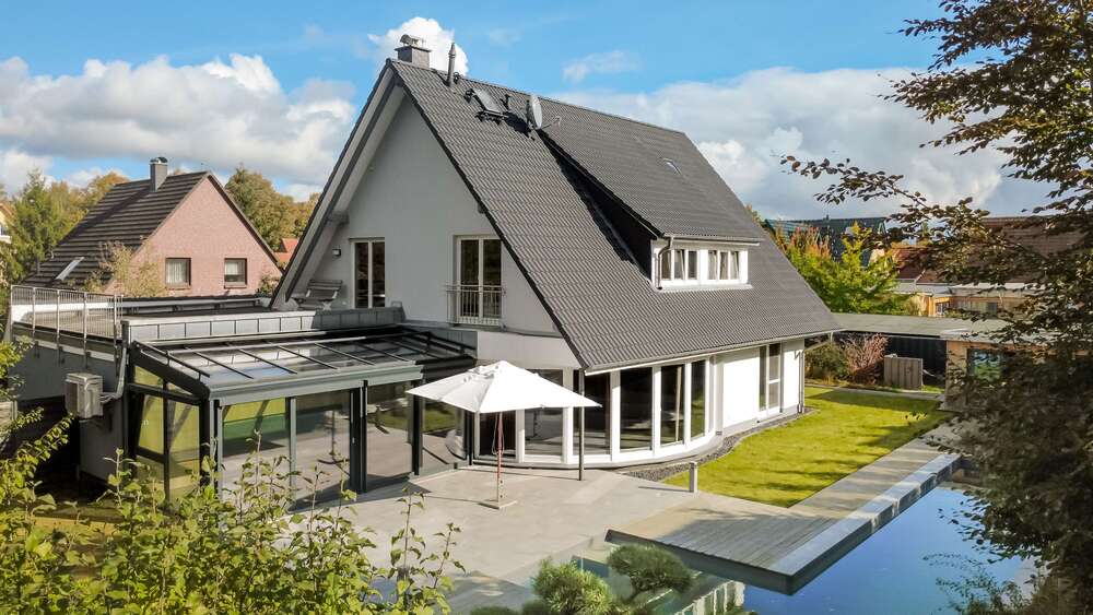 Thumbnail-Haus zum Kaufen in Rostock 1.395.000,00 € 238 m²
