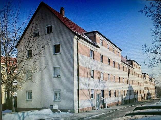 Thumbnail-Halle in Stuttgart 200,00 € 36.15 m²