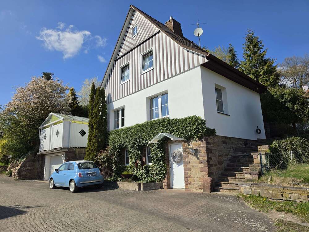 Thumbnail-Haus zum Kaufen in Beverungen-Würgassen 199.000,00 € 115 m²