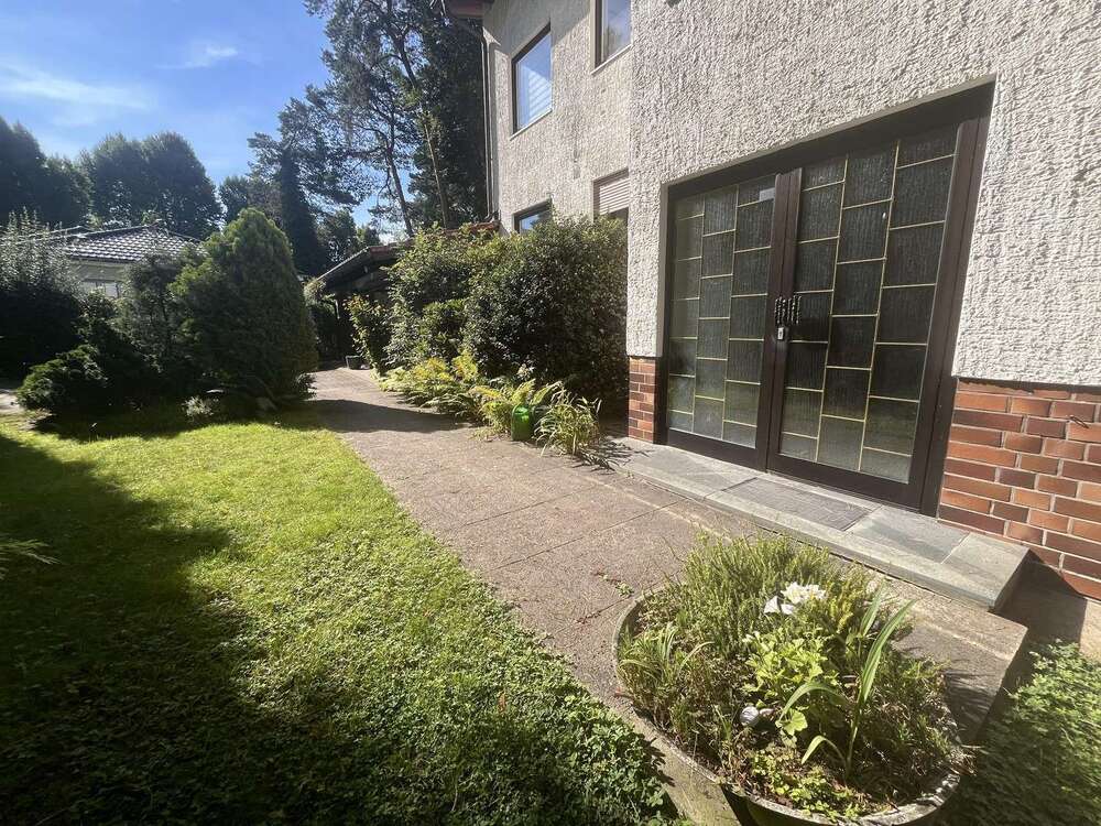 Thumbnail-Wohnung zum Mieten in Berlin 1.100,00 € 60.87 m²