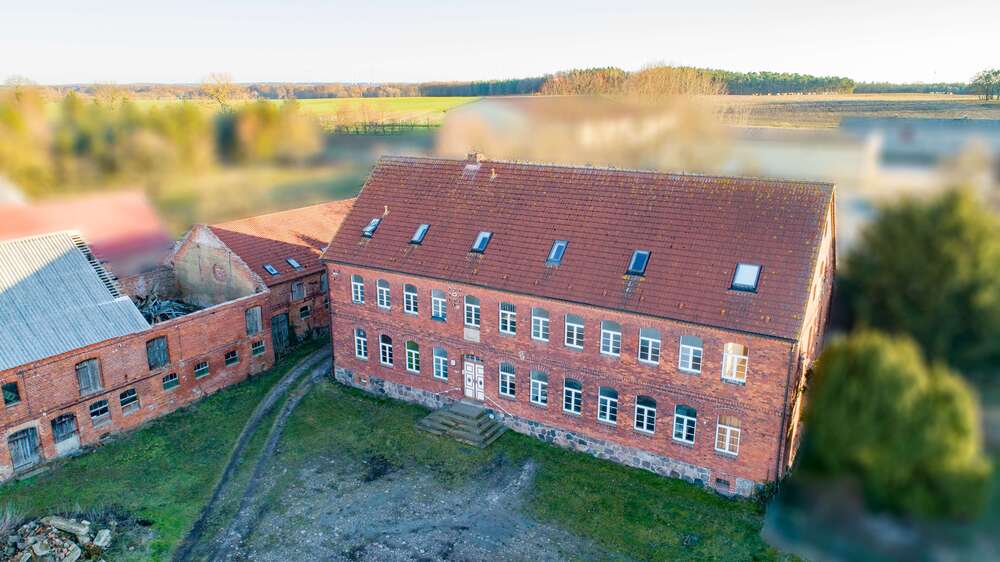 Thumbnail-Wohnung zum Mieten in Kremkau 310,00 € 62.14 m²