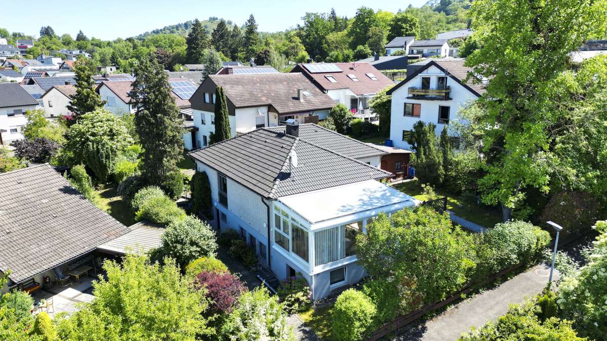 Thumbnail-Haus zum Kaufen in Metzingen 644.000,00 € 177 m²