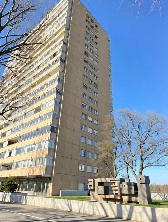 Thumbnail-Wohnung zum Kaufen in Augsburg 265.000,00 € 83 m²