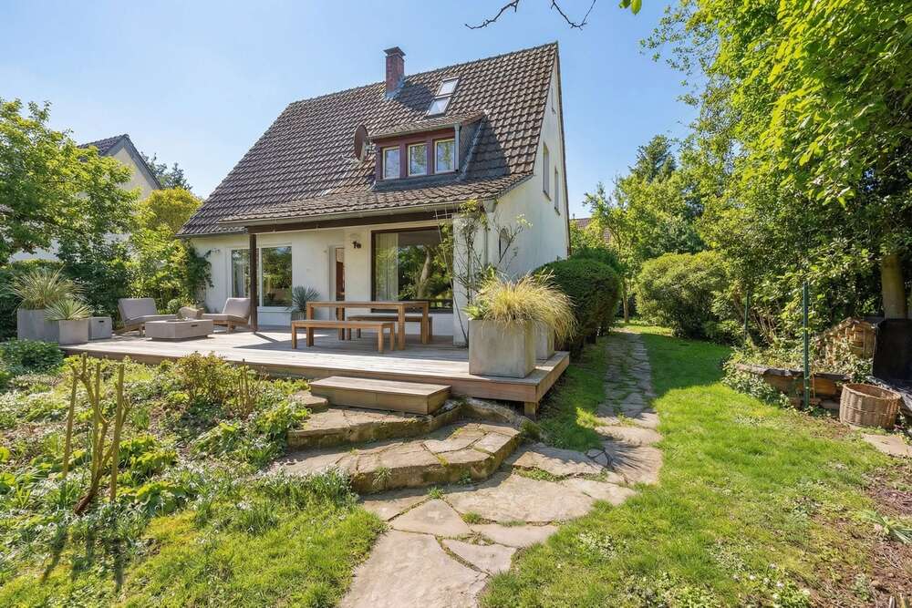 Thumbnail-Haus zum Kaufen in Neuss - Bolssiedlung 838.000,00 € 130 m²