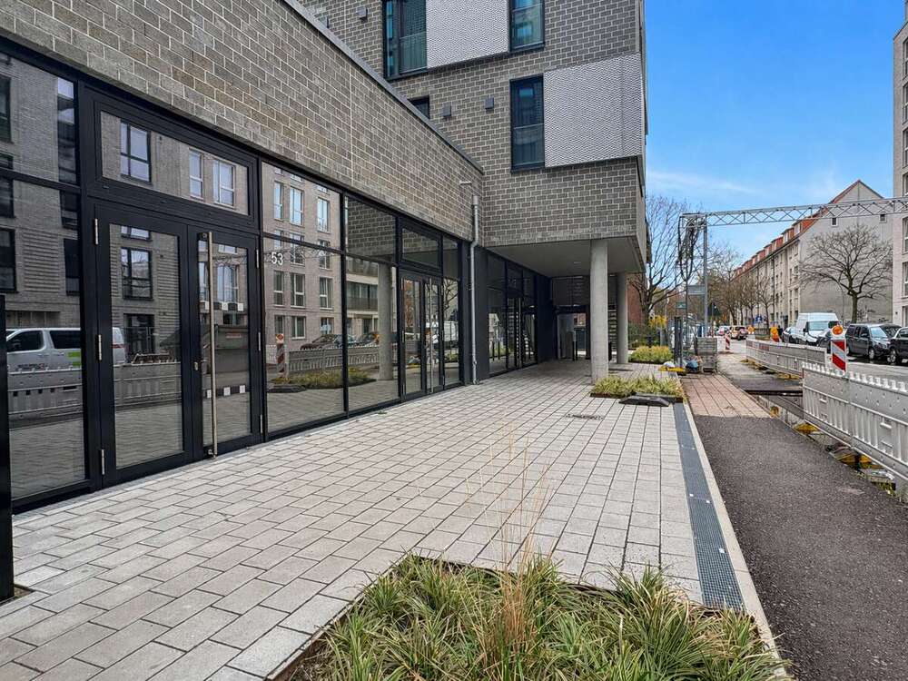 Thumbnail-Einzelhandel in Hamburg 5.960,40 € 418.6 m²