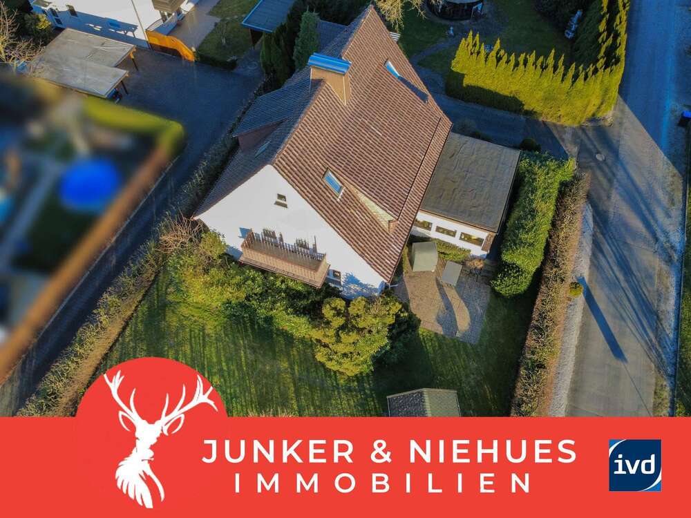 Thumbnail-Haus zum Kaufen in Oerlinghausen 390.000,00 € 208 m²