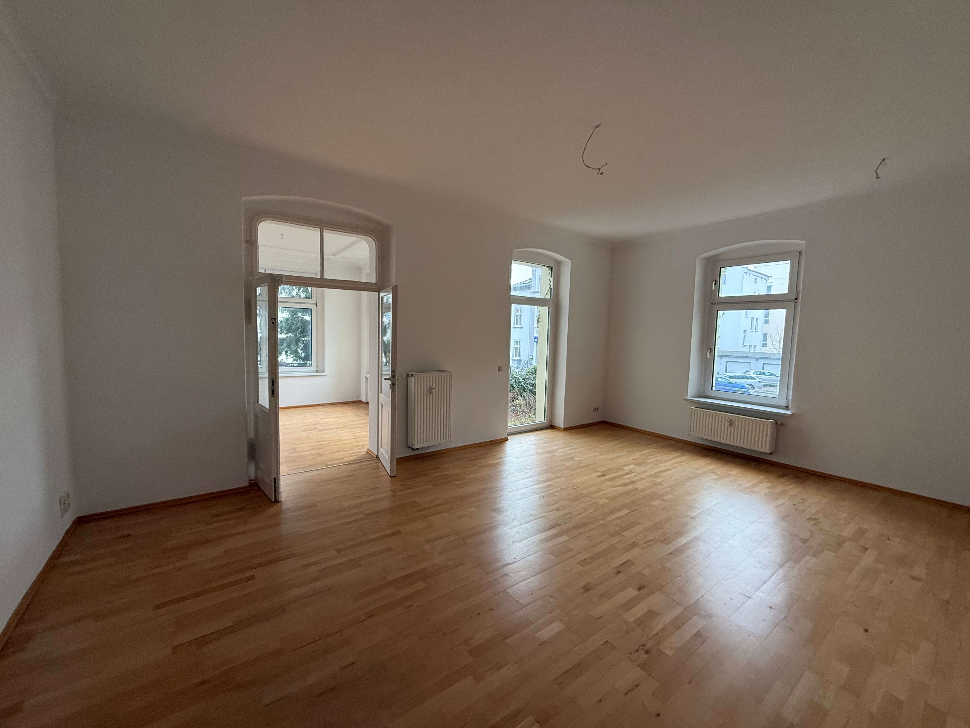 Thumbnail-Wohnung zum Mieten in Gera 941,00 € 139.8 m²
