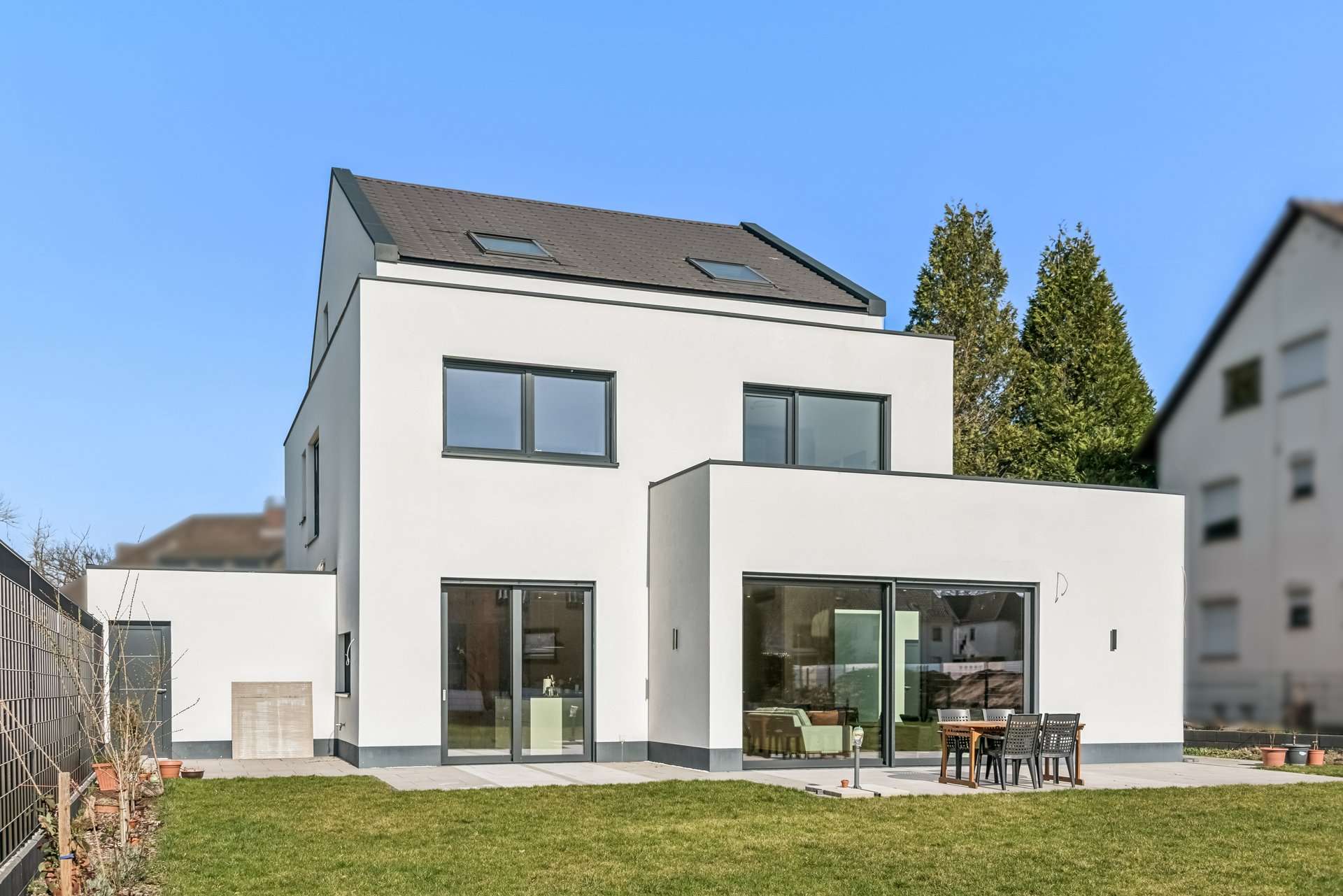 Thumbnail-Haus zum Kaufen in Bonn 1.495.000,00 € 283 m²