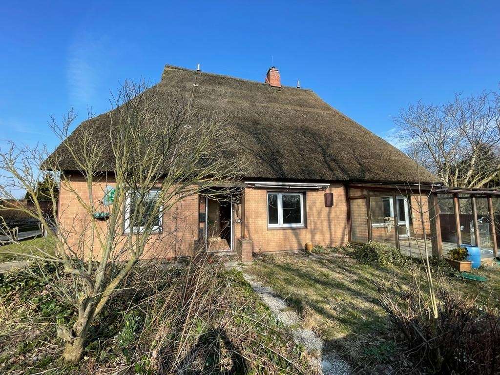 Thumbnail-Haus zum Kaufen in Oesterdeichstrich 130.000,00 € 180.71 m²