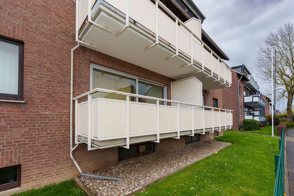 Thumbnail-Wohnung zum Kaufen in Neuss 215.000,00 € 72 m²