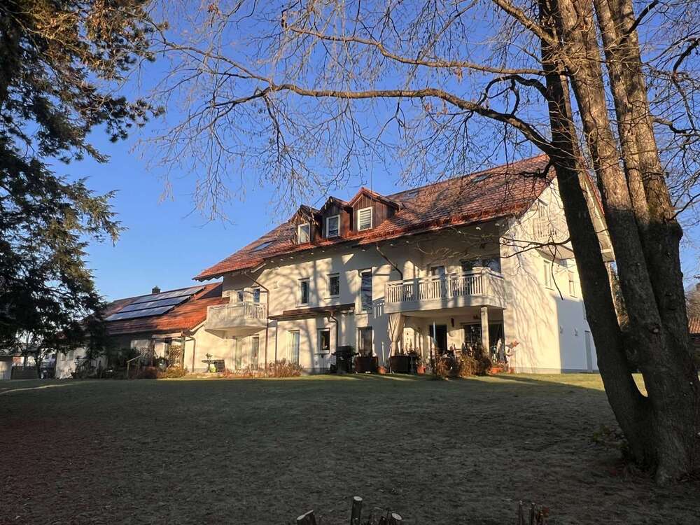 Thumbnail-Wohnung zum Kaufen in Aidenbach 179.200,00 € 56.05 m²