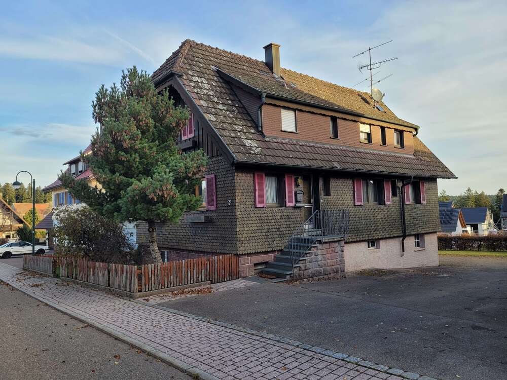 Thumbnail-Haus zum Kaufen in Lossburg 239.000,00 € 110 m²