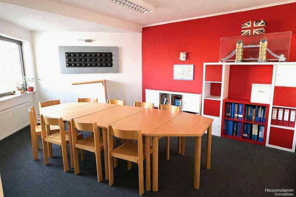 Thumbnail-Büro in Obertshausen 890,00 € 100 m²