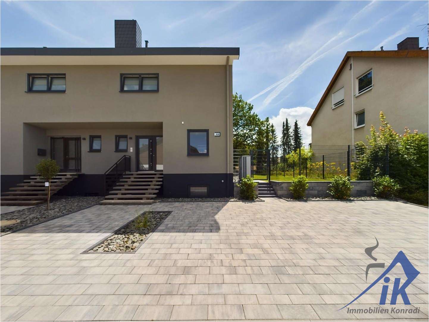 Thumbnail-Haus zum Mieten in Kaiserslautern 3.400,00 € 233 m²