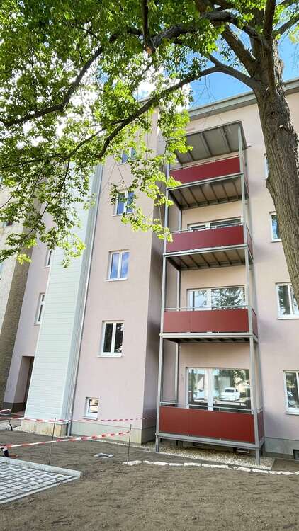 Thumbnail-Wohnung zum Mieten in Zeitz 585,00 € 117 m²