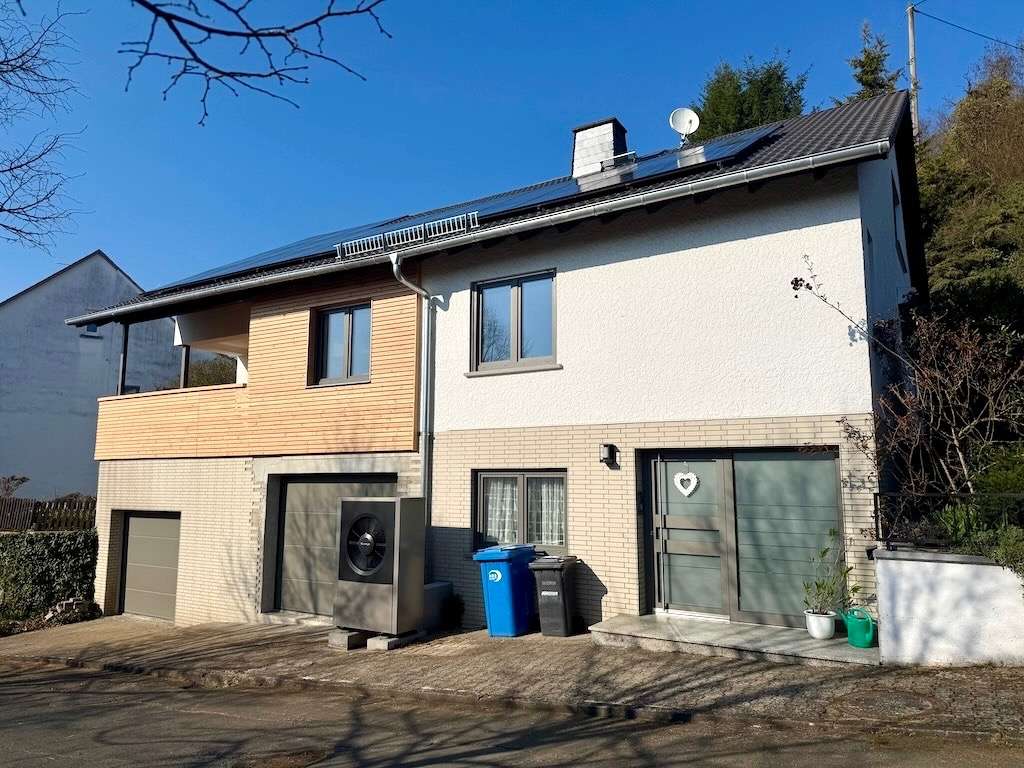Thumbnail-Wohnung zum Mieten in Villmar 1.130,00 € 126 m²