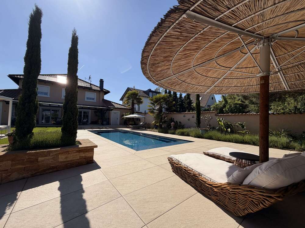 Thumbnail-Haus zum Kaufen in Brühl 1.095.000,00 € 230 m²