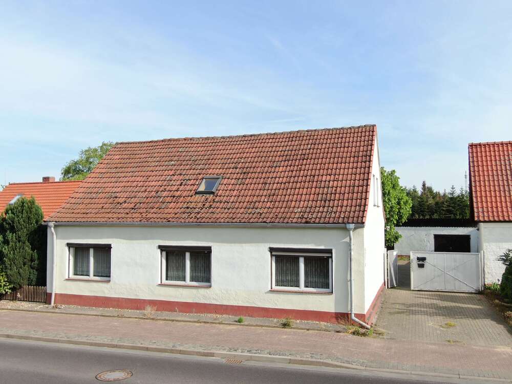 Thumbnail-Haus zum Kaufen in Jävenitz 89.000,00 € 165 m²