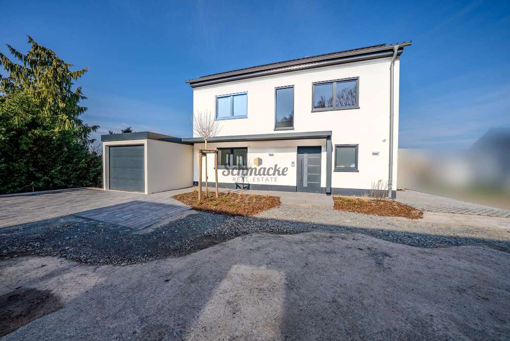 Thumbnail-Haus zum Mieten in Hagen 2.140,00 € 148.4 m²