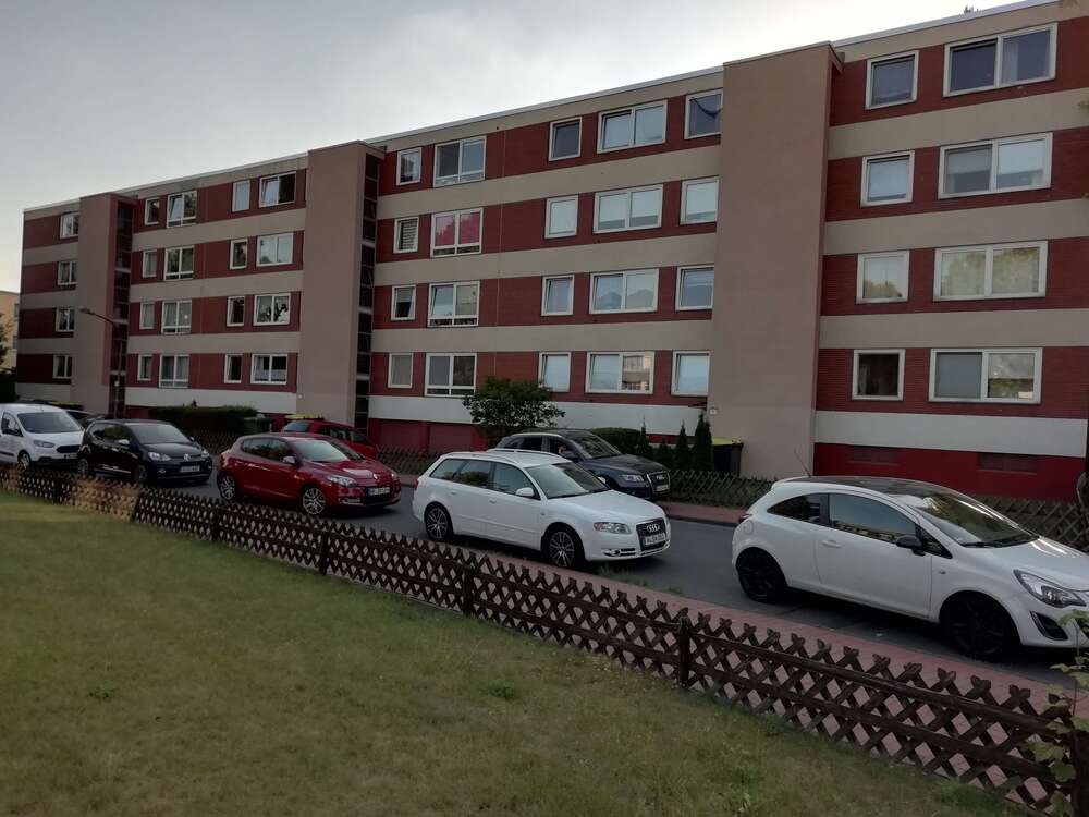 Thumbnail-Wohnung zum Mieten in Langenhagen 705,00 € 72 m²