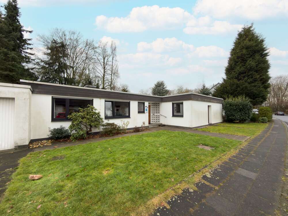 Thumbnail-Haus zum Kaufen in Leverkusen 618.000,00 € 160 m²