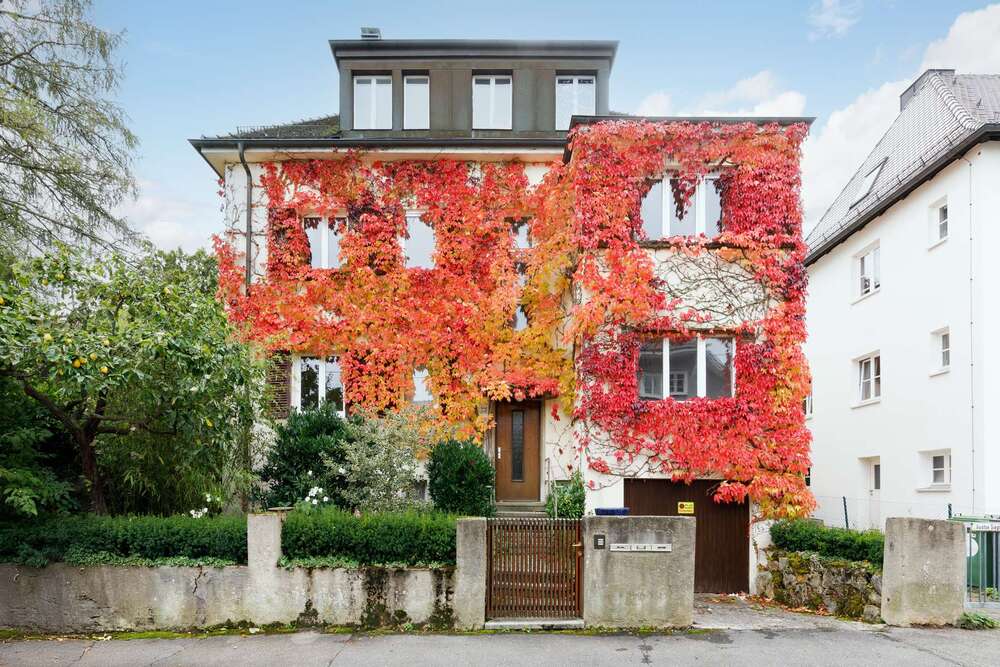 Thumbnail-Haus zum Kaufen in Stuttgart 1.950.000,00 € 305 m²