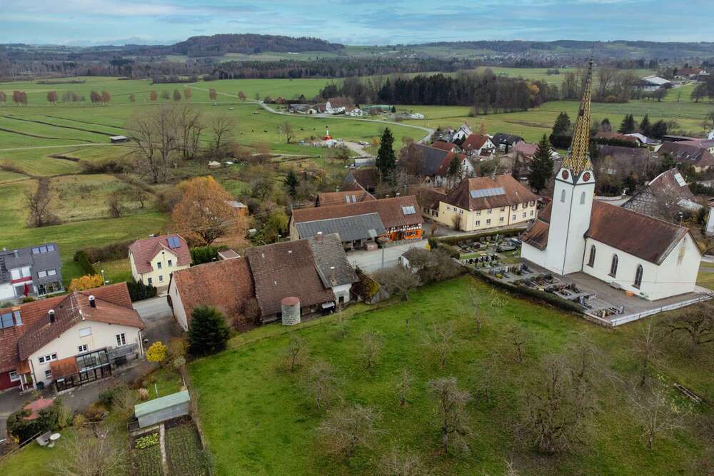 Thumbnail-Haus zum Kaufen in Wilhelmsdorf 179.000,00 € 126.62 m²