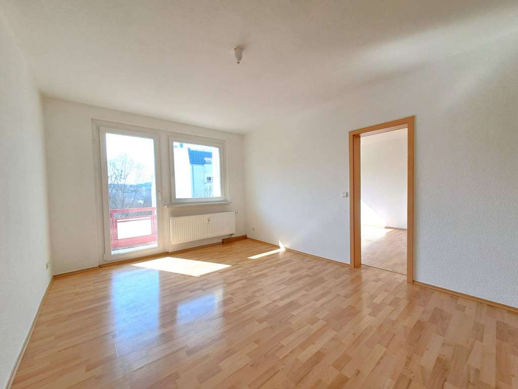 Thumbnail-Wohnung zum Mieten in Plauen 270,50 € 47.54 m²