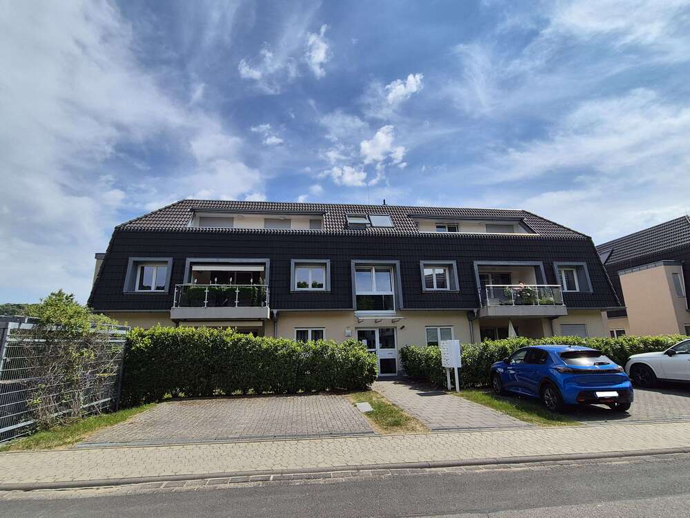 Thumbnail-Wohnung zum Kaufen in Bad Breisig 290.000,00 € 77 m²