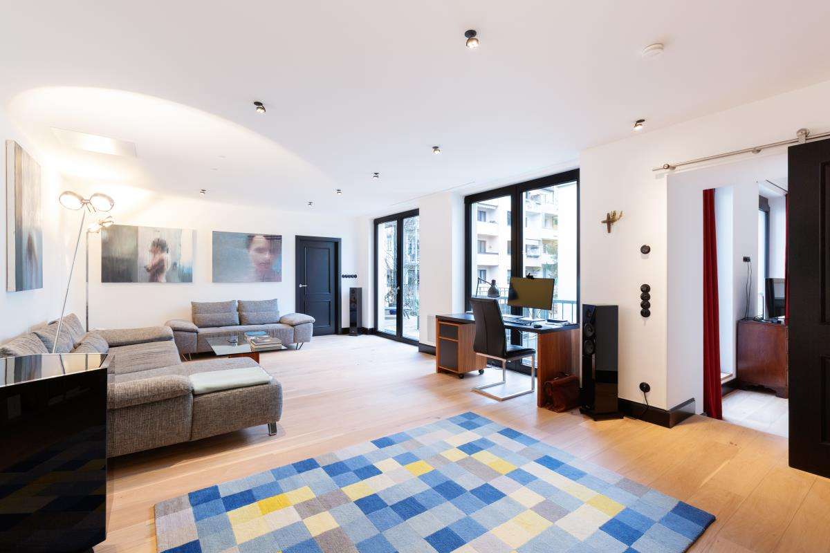 Thumbnail-Wohnung zum Kaufen in Düsseldorf 1.135.000,00 € 150 m²