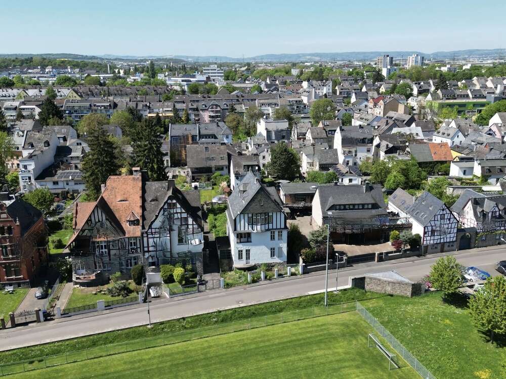 Thumbnail-Haus zum Kaufen in Koblenz Neuendorf 399.000,00 € 297.62 m²