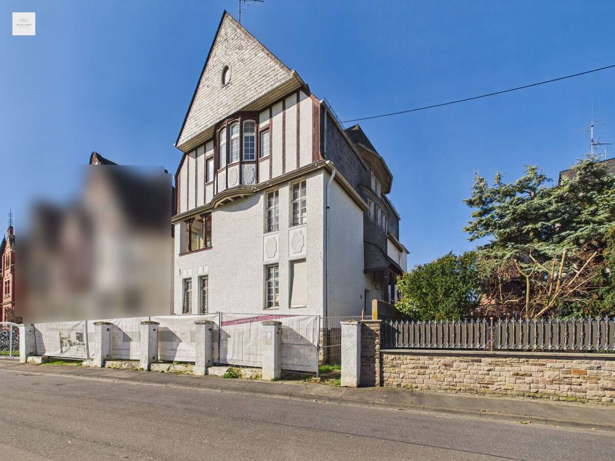 Thumbnail-Haus zum Kaufen in Koblenz Neuendorf 399.000,00 € 297.62 m²