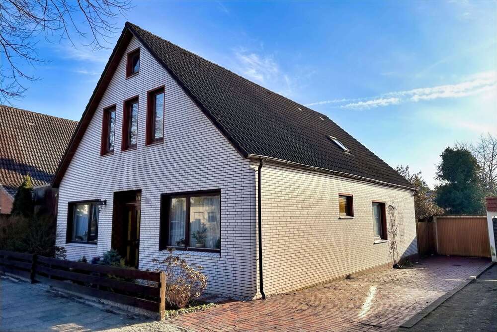 Thumbnail-Haus zum Kaufen in Bremerhaven 218.000,00 € 156.4 m²