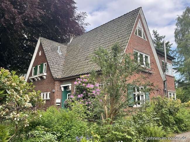 Thumbnail-Haus zum Kaufen in Hamburg Lokstedt 2.400.000,00 € 212 m²