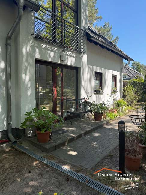 Thumbnail-Wohnung zum Kaufen in Schildow 235.000,00 € 69.74 m²