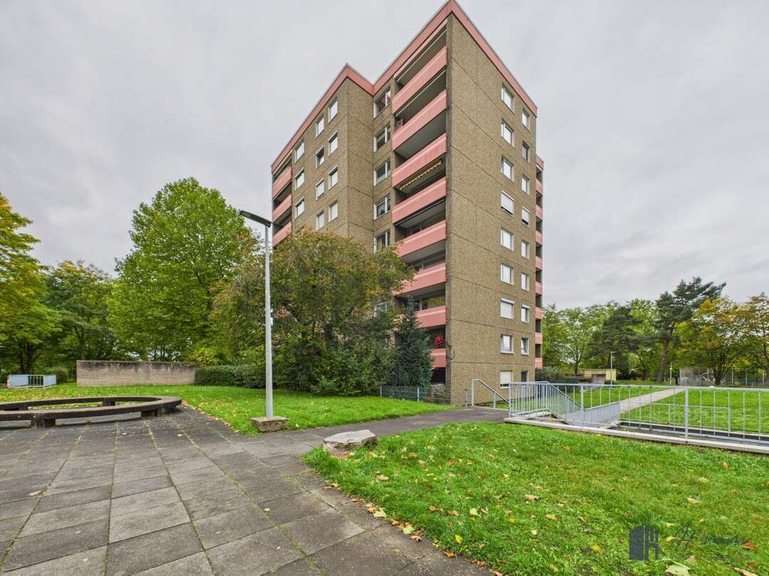 Thumbnail-Wohnung zum Kaufen in Koblenz Karthause 285.000,00 € 97.61 m²