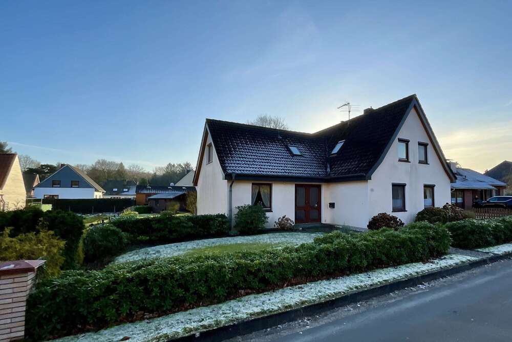 Thumbnail-Haus zum Kaufen in Schiffdorf 289.000,00 € 196.2 m²