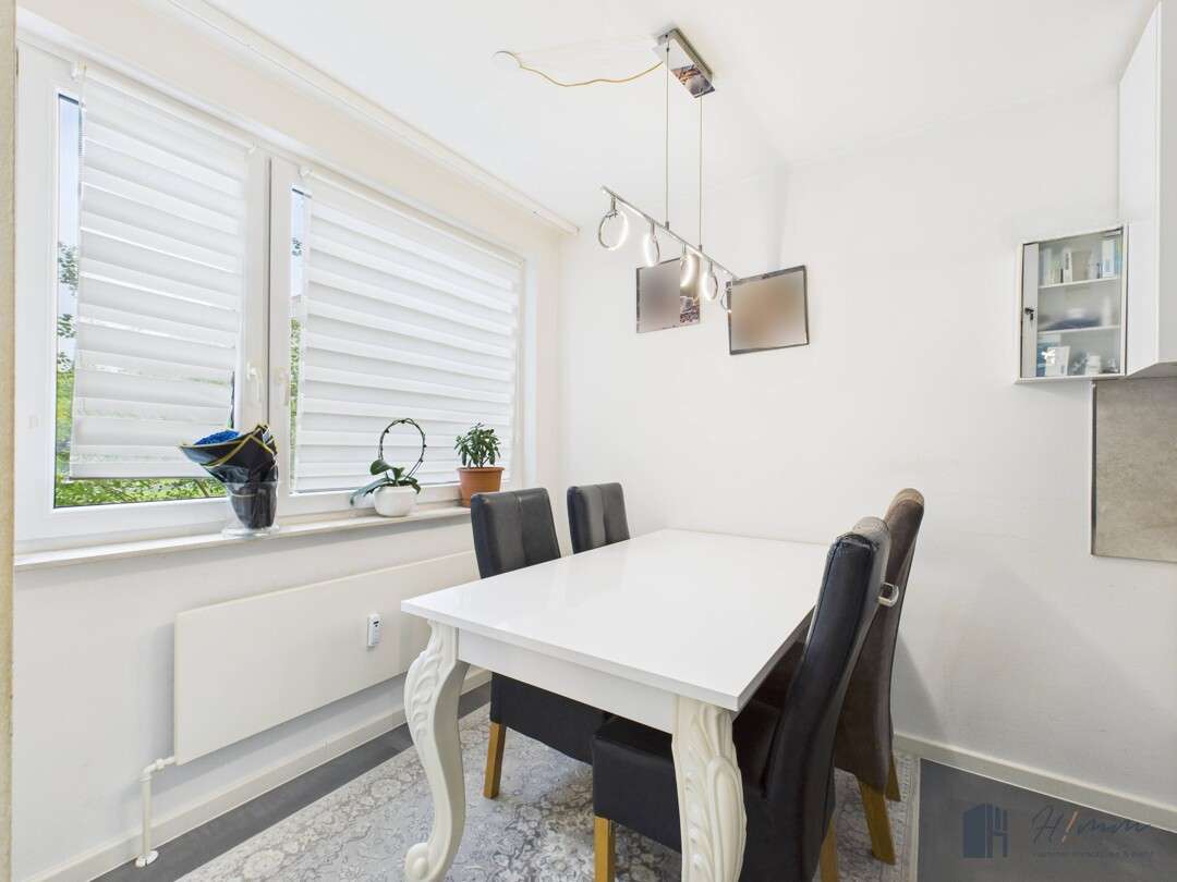 Thumbnail-Wohnung zum Kaufen in Koblenz Karthause 300.000,00 € 97.61 m²