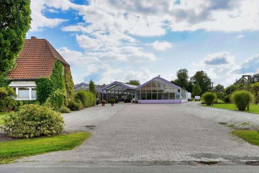 Thumbnail-Haus zum Kaufen in Neuhaus 280.000,00 € 142.66 m²
