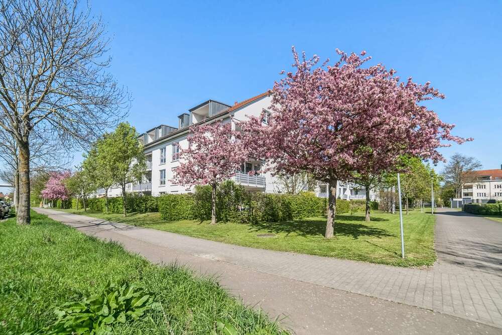 Thumbnail-Wohnung zum Kaufen in Leipzig 250.000,00 € 97.3 m²
