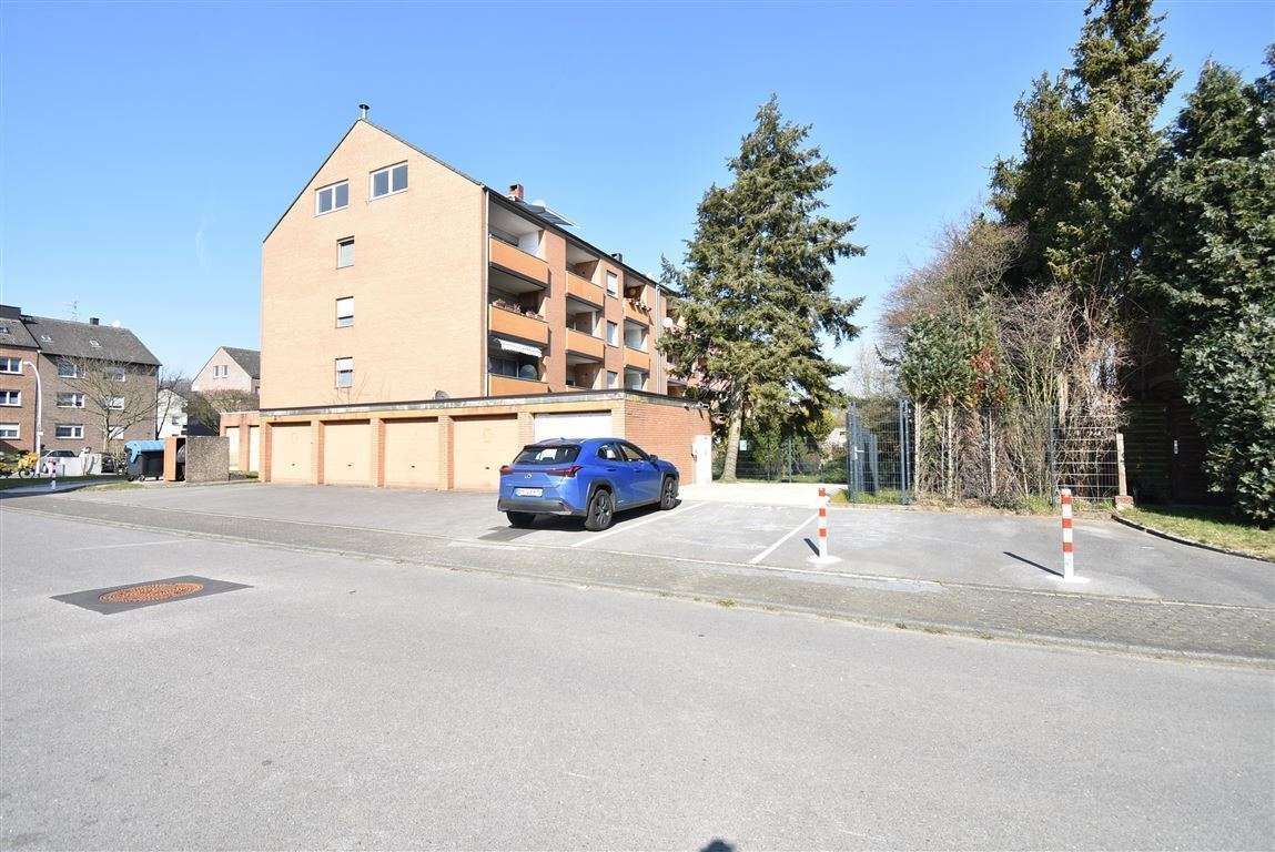 Thumbnail-Haus zum Kaufen in Frechen 2.290.000,00 € 937.91 m²