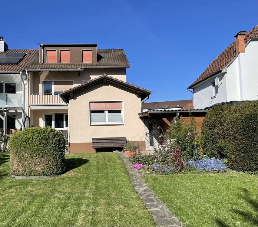 Thumbnail-Haus zum Kaufen in Lügde 289.000,00 € 180 m²