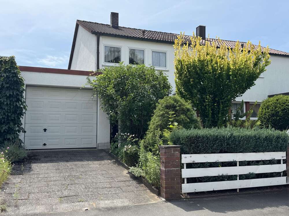 Thumbnail-Haus zum Kaufen in Nürnberg-Neukatzwang 399.000,00 € 107 m²