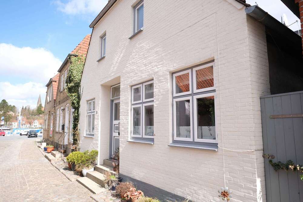 Thumbnail-Haus zum Kaufen in Eckernförde 595.000,00 € 293 m²