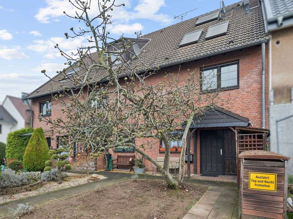 Thumbnail-Haus zum Kaufen in Köln 495.000,00 € 168 m²